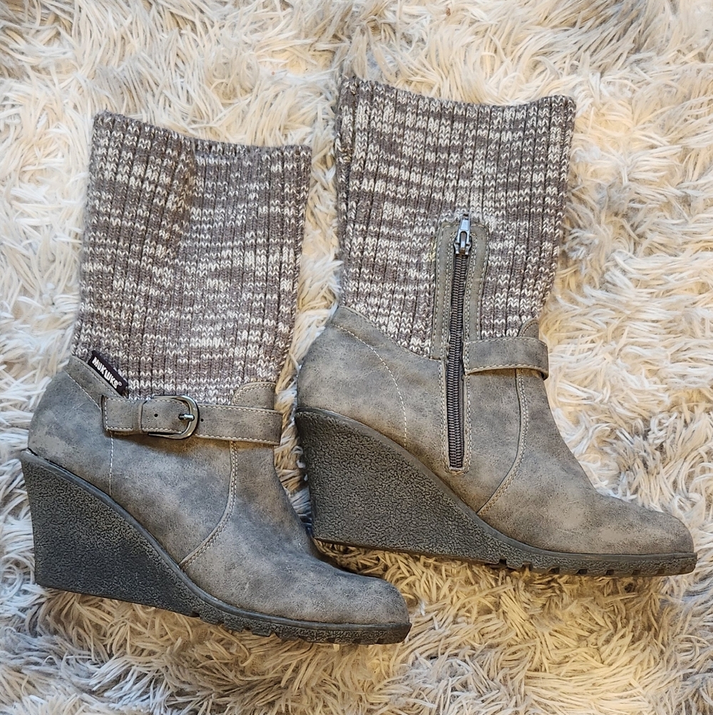 Muk Luks Gray Knit Wedge Boots